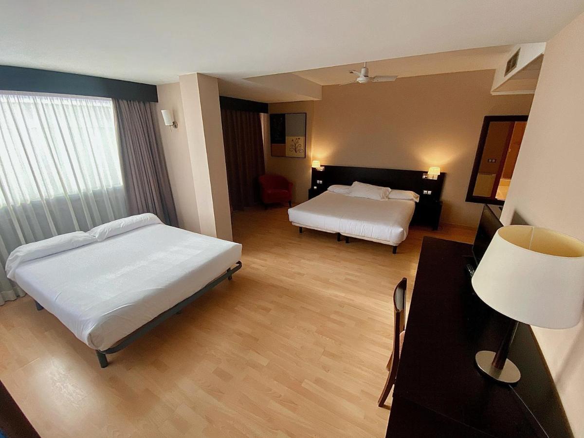 Spa Hotel Ciudad De Teruel Exterior photo
