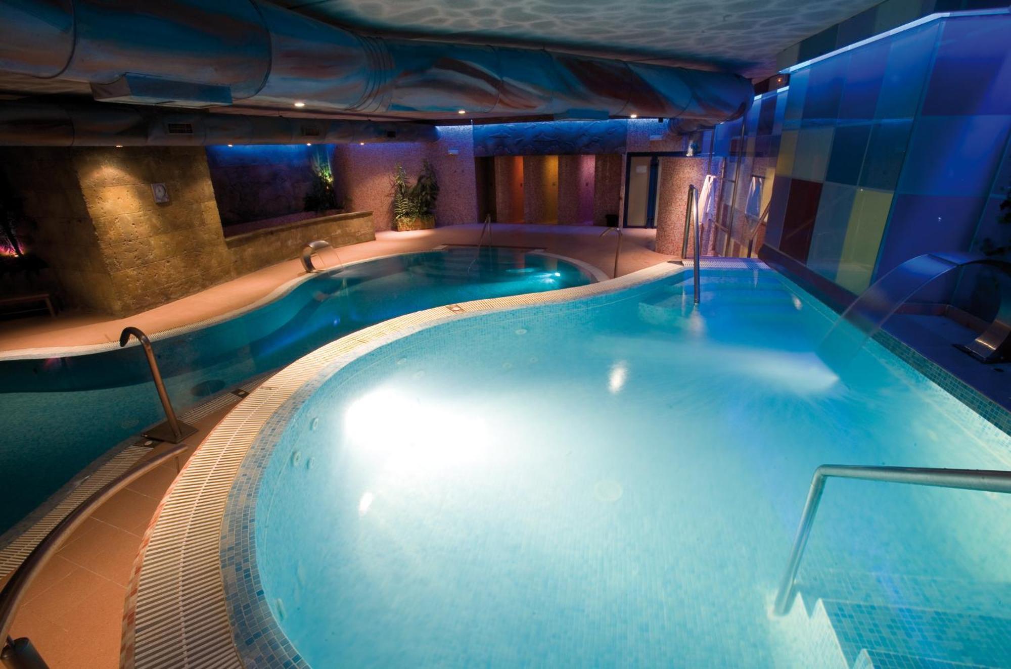Spa Hotel Ciudad De Teruel Exterior photo
